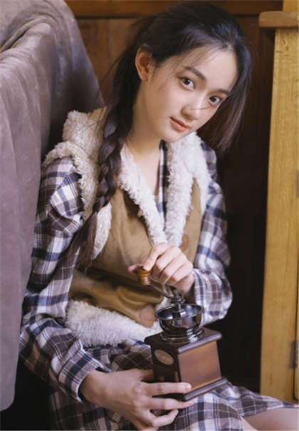 好湿的小嫩-芬芳年华全文在线_情戏书屋