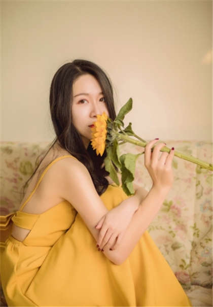 让人看到下面流水的小黄文-男友和我啪啪详细过程_情戏书屋