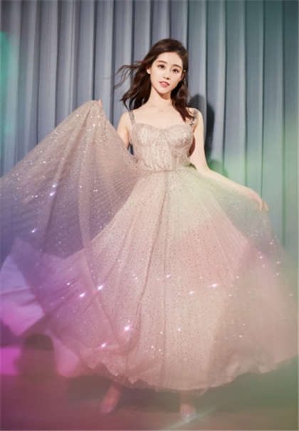 超污短小说-cfh文要多h有多h_情戏书屋