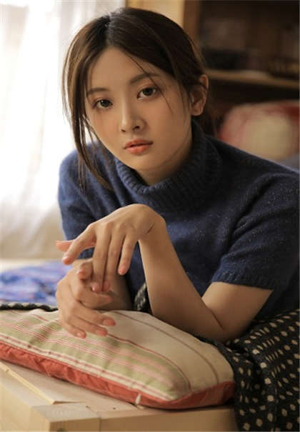 很黄很污的短篇小说-很污的黄文小说名字_情戏书屋