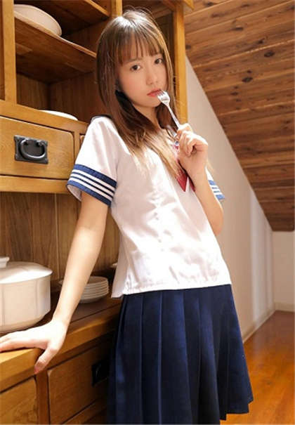 在教室里被-自述与黑人做_情戏书屋