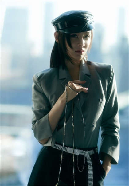 黄文详细-很黄的都市小说要细节_情戏书屋