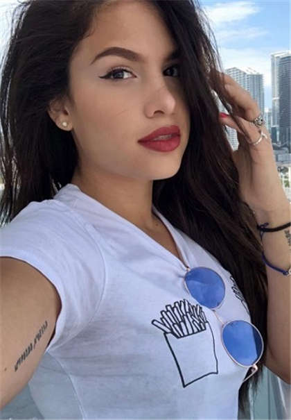 好大哦人家撑不住了轻点-读了能让女人湿的小段文_情戏书屋