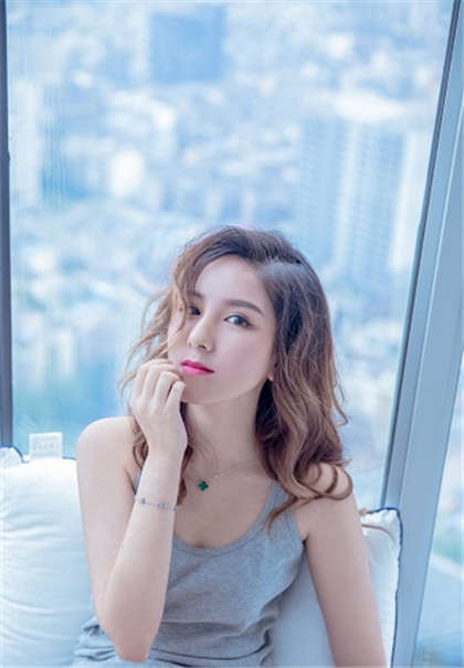 有肉又黄很暴力的小说-老公来喂饱你_情戏书屋