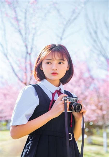 嗯啊,好爽啊-女生看了点小黄文_情戏书屋