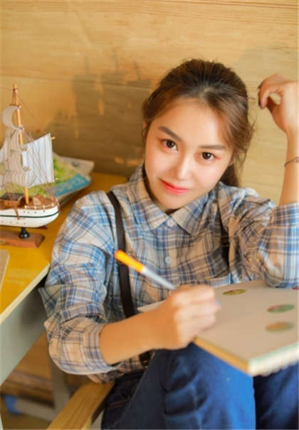 肉棒太大-她坐在我腿上缓缓进入_情戏书屋