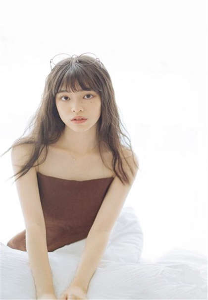 超级污超级污的文章-他揉拧着她的乳_情戏书屋