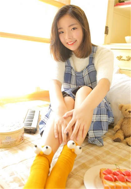 同桌添我下面-深夜发媸徐妍小黄文_情戏书屋