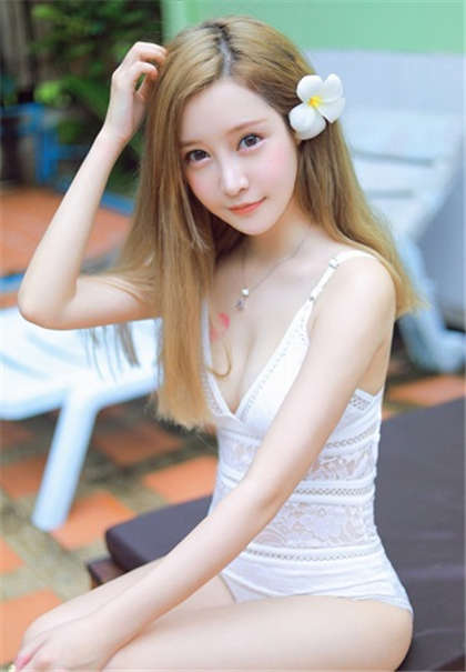 校友文污-那晚她吃了我的精子_情戏书屋