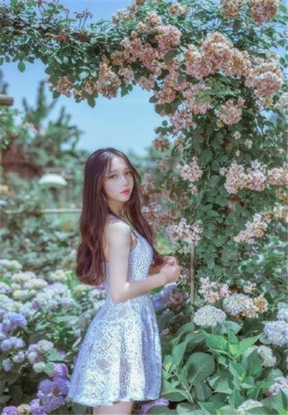 np文超级肉-健身教练上我_情戏书屋