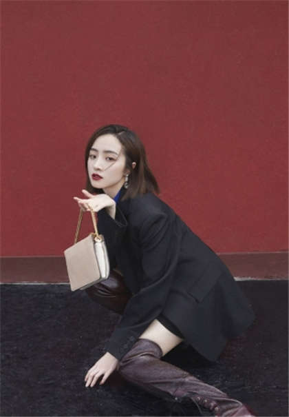 车上被人操-那一夜色妻和我野外啪啪啪_情戏书屋