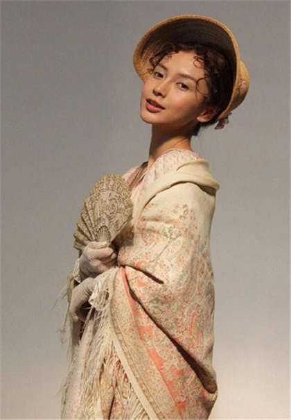 教室小黄文h-乖一会儿久舒服了腿开一点_情戏书屋