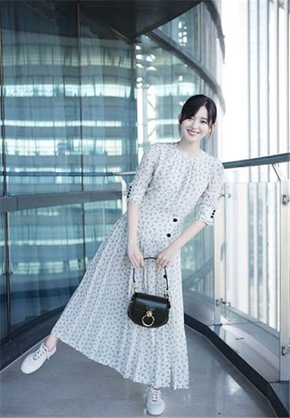 公交车上被c-啊轻一点别进了痛_情戏书屋