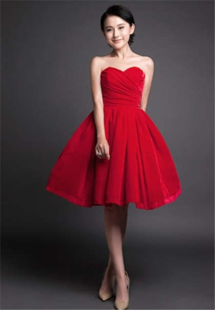 污的详细过程文章-男朋友把我的腿八开了再用舌头舔_情戏书屋