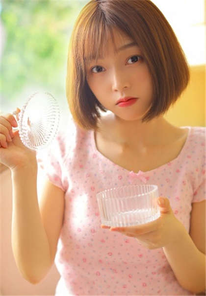 污文章超细节大全-躺在床上的柳亦茹_情戏书屋