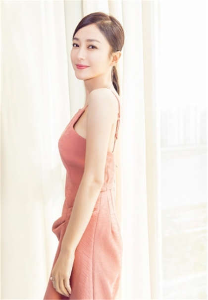 年龄相差大的h文-老师不行太大太长了_情戏书屋