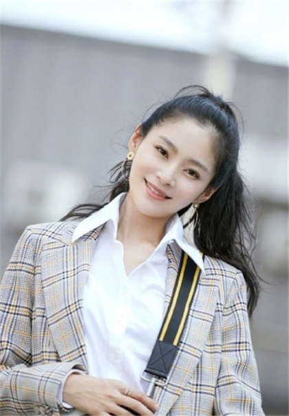 侵犯小男生h文-让人下面滴水的小说_情戏书屋