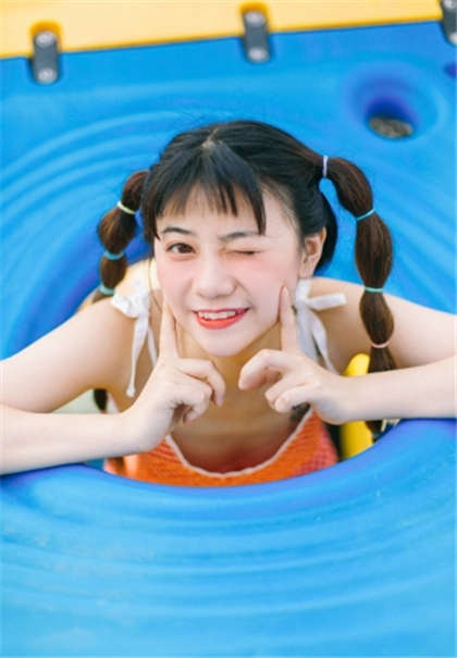 在车上被人爆操-啊快一点好深好烫啊_情戏书屋