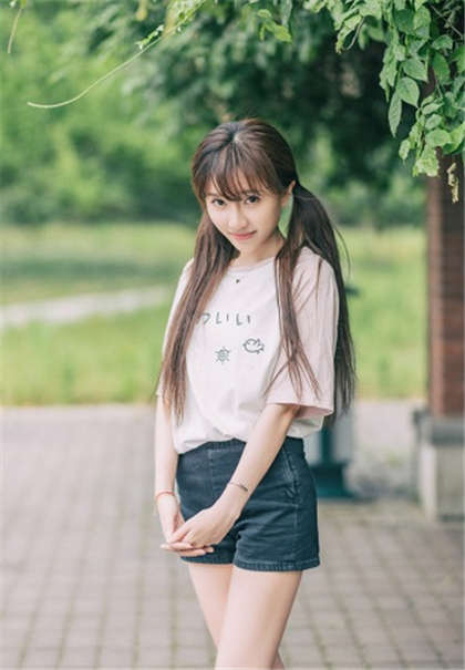 老师和学生在教室里小黄文-老公嗯啊吃我奶子真_情戏书屋