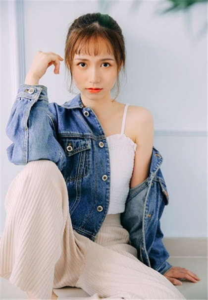 肉肉多的文章-很黄很污的片段_情戏书屋