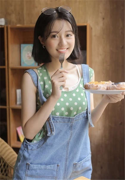 几乎每章都很污的小说-新婚夜征服别人的新娘_情戏书屋