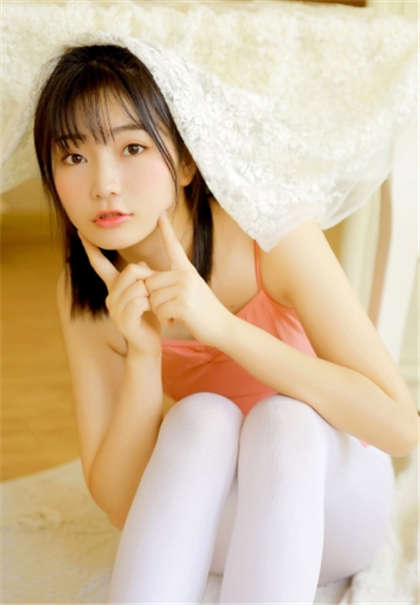 爸爸干女儿好多水黄文污文-车公交上被撕内裤小说1千字_情戏书屋