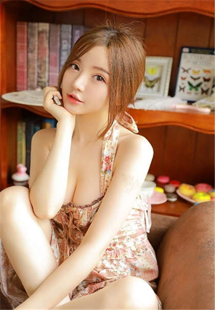 一女np几乎每章都是肉的-我被老头吃奶吃到天亮_情戏书屋