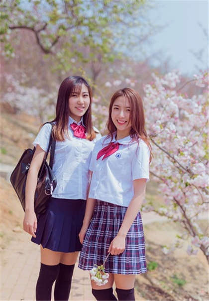 污文肛交-现在一抚摸身体就会流好多的水_情戏书屋