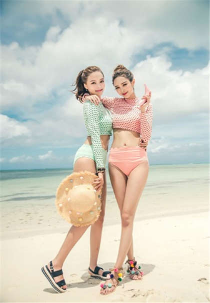 黄到下面流水的故事-乖把腿张开塞东西_情戏书屋