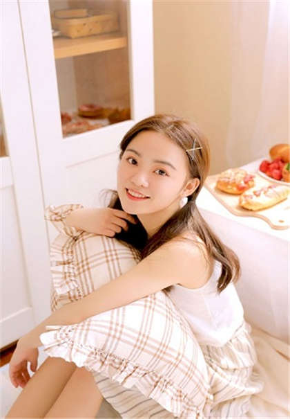 厨房黑丝高h-张柔白娜和大狼狗第13_情戏书屋