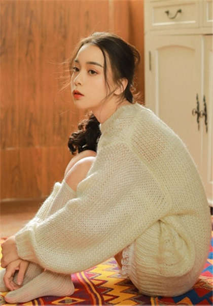 女主在男主家做保姆的黄文-同桌污的故事_情戏书屋