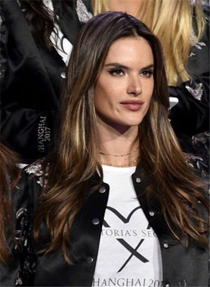 公交车上轻一点-能看得流水的文章短篇小黄文_情戏书屋