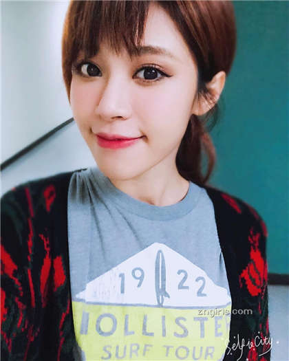 亲男人下面-吸奶文纯肉有奶_情戏书屋