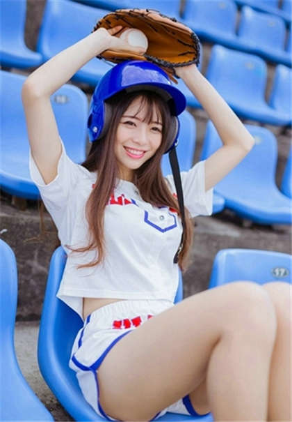 哦,啊,嗯嗯-办公室撩起裙子后面_情戏书屋