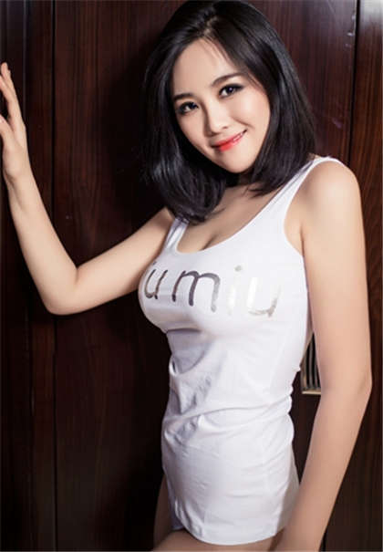 边吃奶边啪口述全过程-把你看湿的污小说_情戏书屋