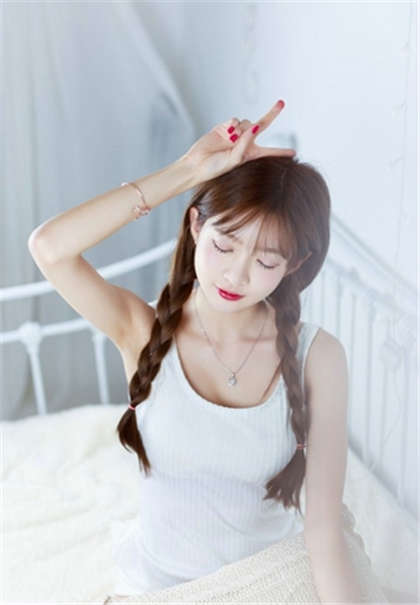 老师办公室揉捏吃我奶头小说-别停好硬水好多好长_情戏书屋