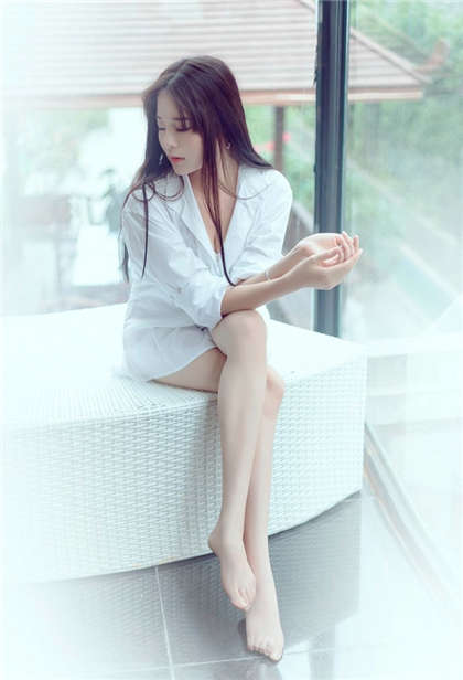 老师办公室揉捏吃我奶头小说-别停好硬水好多好长_情戏书屋