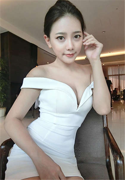 再深一点~啊~好爽-口述我和小娻孑在车上_情戏书屋