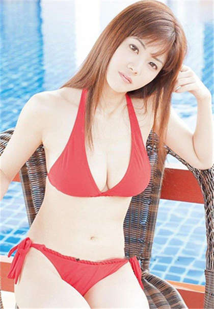 鸡巴操比-让你女朋友拍给你看系列_情戏书屋