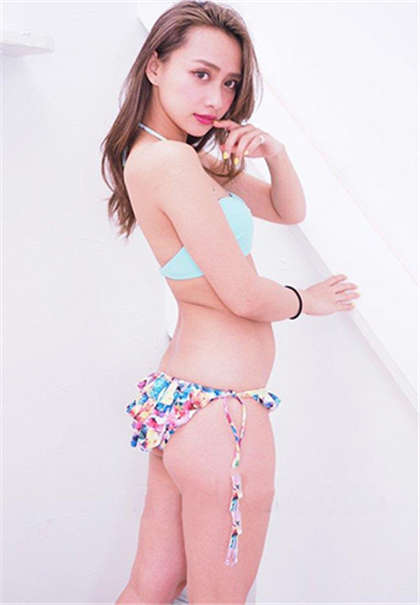 很黄很黄有细节的短篇小说-不要吸_情戏书屋