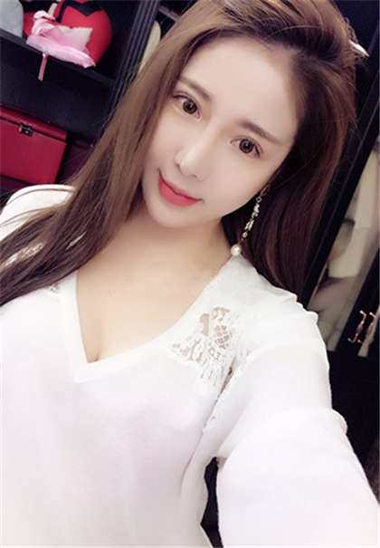 同桌逞我睡觉-小丫鬟把奶尖送到王爷口中_情戏书屋