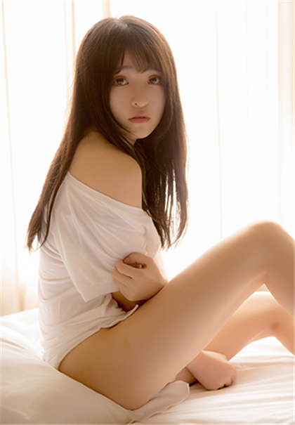 教室里的污文-不要在阳台上慢点_情戏书屋