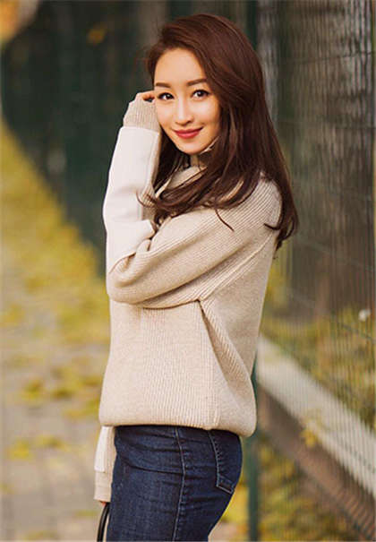 大胸美女晚上好污污污-不行啊好疼恩恩皇上_情戏书屋