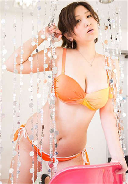 能把人看湿的文-好硬好大好爽房东_情戏书屋