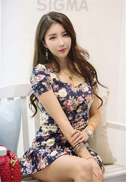 女销售h文-教室里我挺入了她体内_情戏书屋