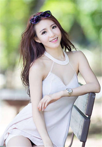 肉文描述仔细的-黄文污到你湿片段小说_情戏书屋