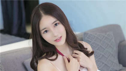 《穿越小黄文的日子》-描写得很细致的污小说_情戏书屋