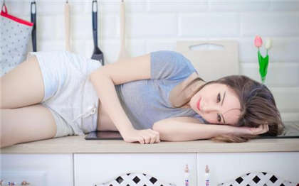 老师深一点h文-嗯啊好大啊好烫爸爸_情戏书屋