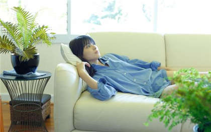 污嗯~~嗯~啊~-他爆发力太强悍让我腿软_情戏书屋