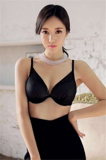 男女主肉详细文-医生你的下面好大很粗好爽_情戏书屋